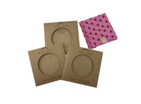 Boîte en carton pliable biodégradable en papier kraft pour emballage de bandanas, foulards en soie et mouchoirs, avec fenêtre découpée