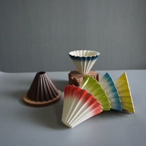 Filtre en céramique, tasse filtrante à café artisanale, tasse filtrante conique <span class=keywords><strong>Origami</strong></span> brillante, filtre goutte à goutte à entonnoir fait <span class=keywords><strong>maison</strong></span> - Product Image 2