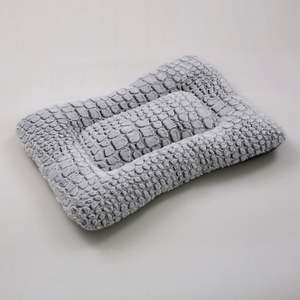 Manta de Alta Calidad para Perros y Gatos, Desmontable, Cálida para Invierno, Portátil, Suave, para Viajes - Product Image 3