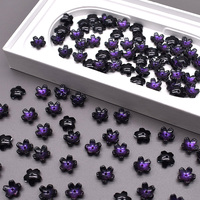 Couleurs d'hiver 100 pièces 10 mm Perles de fleurs de cerisier en verre tchèque Perles en vrac pour la fabrication de bijoux Accessoires de bricolage Fait à la main Fabriqué en Chine
