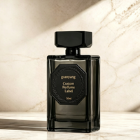 Autocollant de parfum octogonal irrégulier découpé, gaufré en relief UV, impression vinyle de luxe avec feuille d'or rose pour emballage de bouteille cosmétique