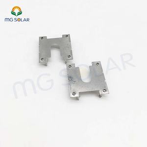 Abrazaderas de conexión a tierra Solar para PV, sistemas de montaje de panel solar, abrazaderas de conexión a tierra para sistemas de montaje PV - Product Image 3