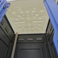 Toilettes chimiques portables en plastique avec grand réservoir d'eau, toilettes temporaires extérieures pour chantiers et événements