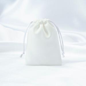 Pochette à bijoux personnalisée de luxe en daim anti-poussière et écologique avec logo pour la promotion - Product Image 6