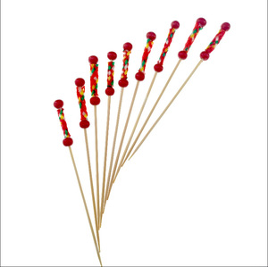 Bâtonnets <span class=keywords><strong>de</strong></span> bambou jetables écologiques Signe <span class=keywords><strong>de</strong></span> cocktail <span class=keywords><strong>de</strong></span> fruits Rouge Jaune Chaîne d'insertion <span class=keywords><strong>de</strong></span> gâteau Manche en plastique Naturel sain Vente en gros - Product Image 4