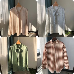 Blusa classica da donna in Chiffon abbottonata a maniche lunghe <span class=keywords><strong>con</strong></span> <span class=keywords><strong>piume</strong></span> di pizzo ricamate top Casual da lavoro da ufficio per l'estate - Product Image 3