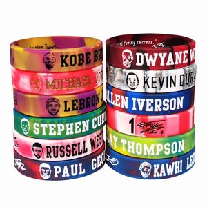 Bracelet en silicone arc-en-ciel personnalisé pour adultes et jeunes, style mode, couleur foncée - Product Image 1