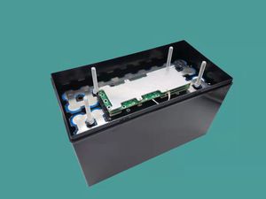 Подгонянный 12,8 V 30Ah перезаряжаемый литий-ионный Аккумулятор LiFePO4 - Product Image 5