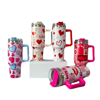 Regalos del Día de San Valentín nueva llegada Sublimación Corazón de amor rojo Taza de viaje de acero inoxidable de doble pared Vaso de 40oz con asa