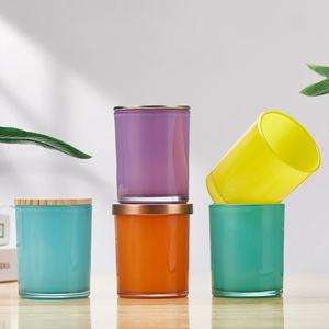Vase à bougie en verre de haute qualité, moderne, 140 ml, 220 ml, 315 ml, couleur personnalisée verte, jaune, noire, avec couvercle - Product Image 3