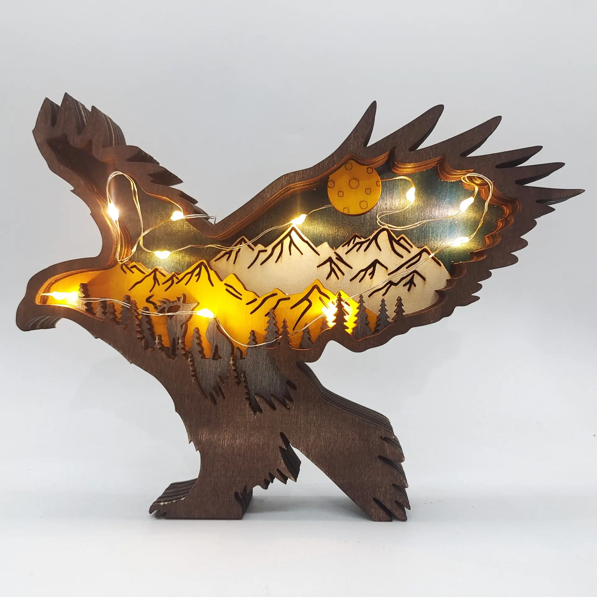 गर्म बिकने वाली लकड़ी की भेड़िया मूर्ति देहाती घर की सजावट वाले जानवर