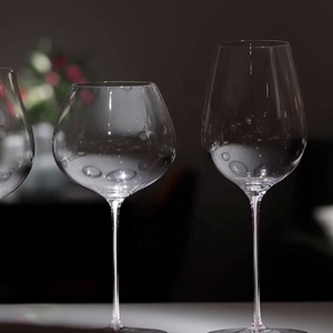 Calice in Cristallo di Lusso con Stelo <span class=keywords><strong>Rosso</strong></span>, Fatto a Mano, di Alta Qualità, per <span class=keywords><strong>Vino</strong></span> - Product Image 5