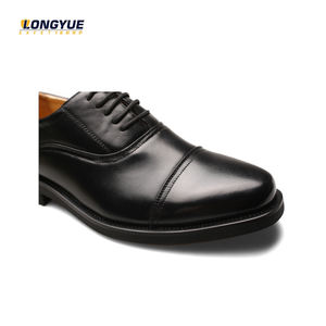 Zapatos de seguridad para oficina, calzado de cuero genuino, negro, liso, resistente al agua, para ocasiones formales - Product Image 4