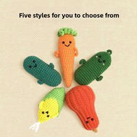 Jouet en peluche carotte au crochet fait main, en fil de coton doux, amigurumi légume, jouet à mâcher pour animaux de compagnie / accessoire photo nouveau-né