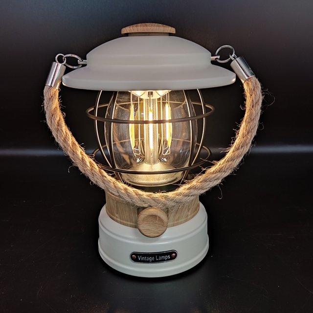 New Design Retro Camping Lantern Led Rechargeable Dimming Lamp Outdoor Portable Camping Lights