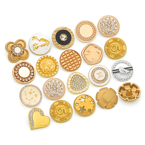KUNSHUO Botón de fábrica de diamantes de imitación señoras ropa abrigo vástago Metal cúpula personalizada 15mm 20mm 36 L perla botón para damas - Product Image 3
