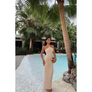 Robe Nina Lady beige moulante imprimée avec détails en perles, col halter et taille empire, décoration à sequins - Product Image 1