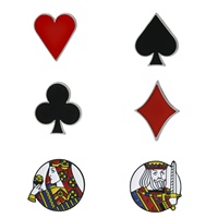 Cartes à jouer bijoux en métal broche coeurs pique Poker Figure tête alliage personnalisé émail Badge pour sac à vêtements