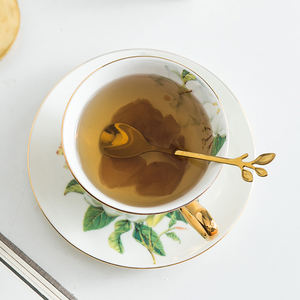 Taza de porcelana blanca espresso capuchino con borde dorado de lujo personalizada, platillo, tazas florales de cerámica turca árabe, juego de tazas de café y té - Product Image 5