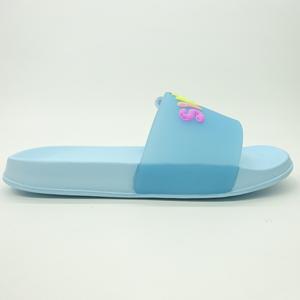 NOVEDAD DE VERANO 2025, <span class=keywords><strong>zapatillas</strong></span> cómodas para niños, precio competitivo y calidad, parte superior de PU y suela de PU para interiores y exteriores - Product Image 1