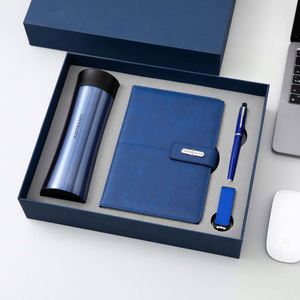 Elegante Combo Ejecutivo con Cuaderno de Cuero, Vaso de Acero Inoxidable y Pluma Estilográfica en Empaque de Regalo de Lujo - Product Image 2