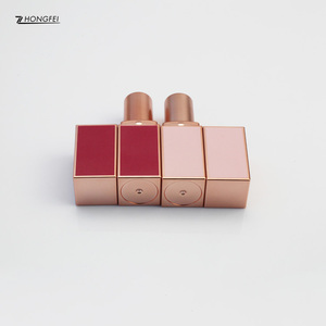 Échantillon gratuit vente en gros <span class=keywords><strong>tube</strong></span> de rouge à lèvres vide en or unique de luxe logo personnalisé pour les femmes conteneur à gogo - Product Image 3