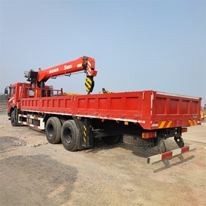 Camión Grúa Dongfeng 6X4 Fabricado en China, Camión Grúa Hidráulico Potente para Transporte de Carga por Carretera - Product Image 4