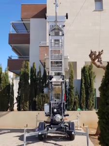 2024 מעלית פאנל סולארית חדשה חשמלית טלסקופית אלומיניום סולם הרמת מסלול קידוח עם גלגלים - Product Image 3