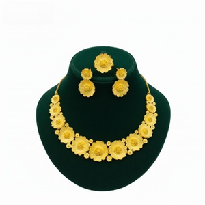 Ensemble de bijoux élégant et stylé de 4 pièces comprenant un magnifique collier, un collier sautoir, un collier plaque pour tous les jours - Product Image 3