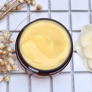 Crema Facial Hidratante Blanqueadora de Papaya con Vitamina C Fermentada, Retinol, Péptidos, Niacinamida, Antienvejecimiento, Elimina Arrugas y Manchas Oscuras - Product Image 2
