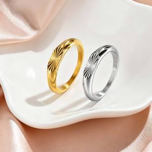 Hot Bán Thời Trang Tối Giản Đồ Trang Sức Thép Không Gỉ Nổi Cá Tính Bức Xạ Hoa Vòng Hình Bầu Dục Cho Nam Giới - Product Image 1