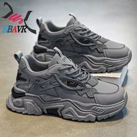 Nouvelles Baskets Décontractées en Maille Respirante pour Hommes, Modèle Plateforme Tendance, Couleur Blanche, Collection 2025
