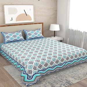 100% Cotton Printed <b>King</b> <b>Size</b> <b>Bed</b> Set with 2 Matching Pillow Covers Featuring Plant Pattern - Product Image 2