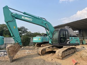 Excavadora japonesa Retro Kobelco 21TON/20TON con Motor de bomba, componentes de caja de cambios, excavadora usada, venta de Shanghai Yard - Product Image 5
