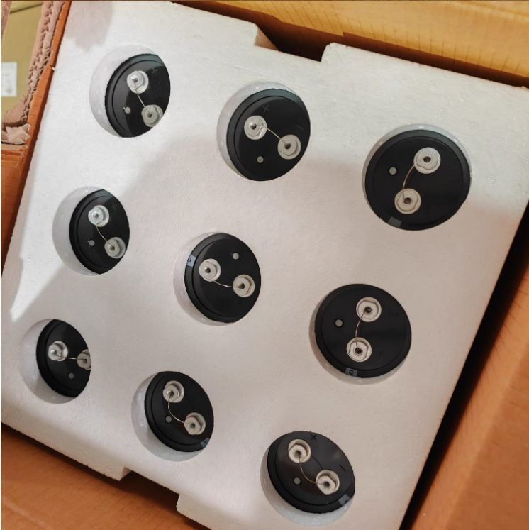JIANGHAI CD138S 400v 5600uf DC Inverter Capacitor - 90*96MM