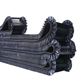 Nastro Trasportatore in Gomma EP200 con Parete Laterale Ondulata a 90 Gradi, Servizio di Taglio Disponibile - Product Image 1