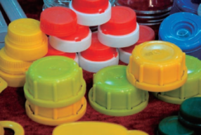 Film <span class=keywords><strong>d</strong></span>'emballage plastique non toxique <span class=keywords><strong>de</strong></span> bonne qualité, plateau en plastique, bouchon <span class=keywords><strong>de</strong></span> bouteille, granulés HDPE T2144/5502/5000S/500HA/500N - Product Image 5