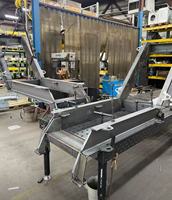 Banc de travail de soudage 3D avec positions de trous calibrées avec précision, couche durcie anti-usure pour atelier de fabrication métallique autonome