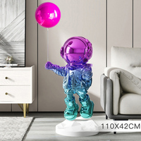 Statue d'astronaute moderne décoration de maison de luxe statue de sculpture d'astronaute en fibre de verre grandeur nature à vendre