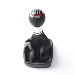Pour <span class=keywords><strong>Audi</strong></span> <span class=keywords><strong>A3</strong></span> S3 8P <span class=keywords><strong>2003</strong></span>-2012, pommeau de levier de vitesse 6 vitesses avec cadre de protection rouge - Product Image 1
