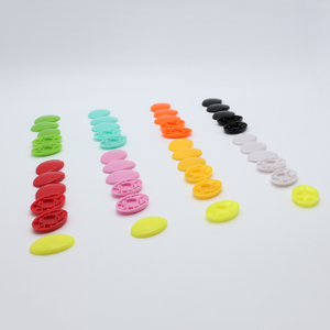 Populaire <span class=keywords><strong>pas</strong></span> <span class=keywords><strong>cher</strong></span> ovale couleur unie sans motif en plastique course Marathon numéro de course pince à bavette - Product Image 6