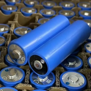 แบตเตอรี่ลิเธียมไอรอนฟอสเฟตทรงกระบอก <span class=keywords><strong>C40</strong></span> 3.2V 20AH แบบชาร์จได้ รุ่น Deep Cycle LFP 40135 3000-Cycle -20-60C สำหรับจักรยานไฟฟ้า - Product Image 1