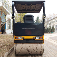 Compacteur vibrant pour la construction de chaussées en asphalte sur autoroute