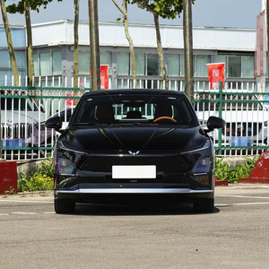 Wuling Starlight Sedán Híbrido Enchufable 150km Automático Turbo Conducción Inteligente Techo Solar Panorámico Distancia Entre Ejes Larga Gran Espacio - Product Image 2