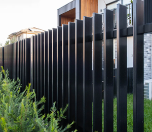 Valla de piquete de metal de aluminio con recubrimiento de polvo negro personalizada Modelado 3D Nuevo diseño europeo para la seguridad del patio delantero del patio trasero - Product Image 4