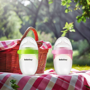 Muestra gratis de silicona personalizada 240ml Botella de leche de alimentación para bebés Diseño de cuello ancho sin BPA para bebés 0-12 meses - Product Image 4