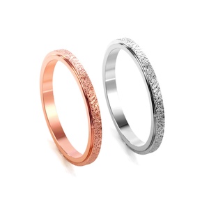 Bague pour homme en acier inoxydable personnalisée, étanche, fabriquée en usine, pour bijoux en or 14k 18k, bagues en or pour femme - Product Image 4