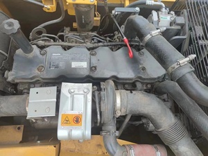 Oferta Especial: Excavadora Komatsu PC200 de Segunda Mano, Maquinaria de Construcción Mediana de 20 Toneladas con Motor Cummins, Bomba, Caja de Cambios y PLC - Product Image 6