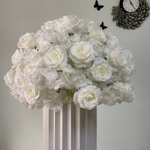 Centrotavola Floreale Personalizzato con Rose Bianche Miste, Decorazioni Floreali in Seta Artificiale per <span class=keywords><strong>Matrimoni</strong></span>, Feste ed Eventi - Product Image 2