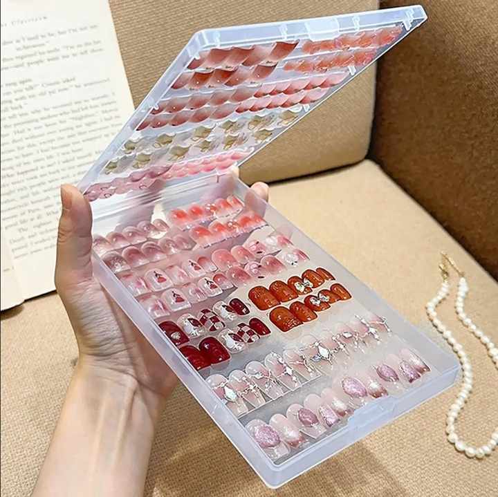 Large Transparent Nail Display Box with Clip Design Recyclable False Press on Nail Packaging for Cosmetic Industry